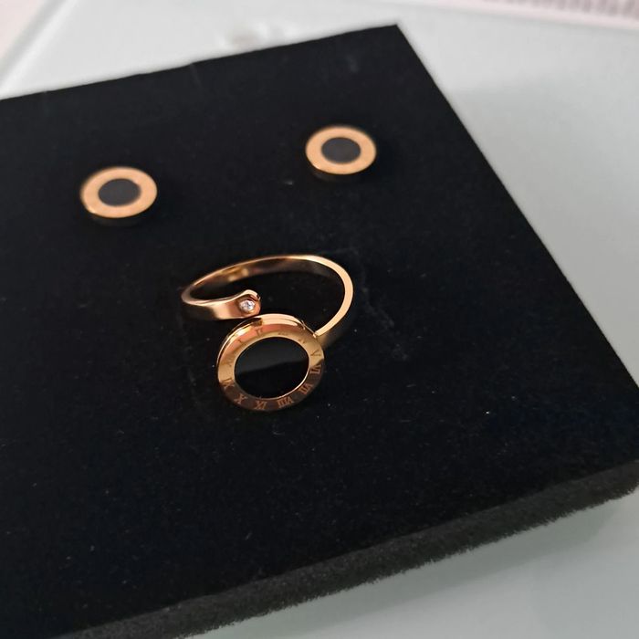 Parure chiffres romains - photo numéro 3