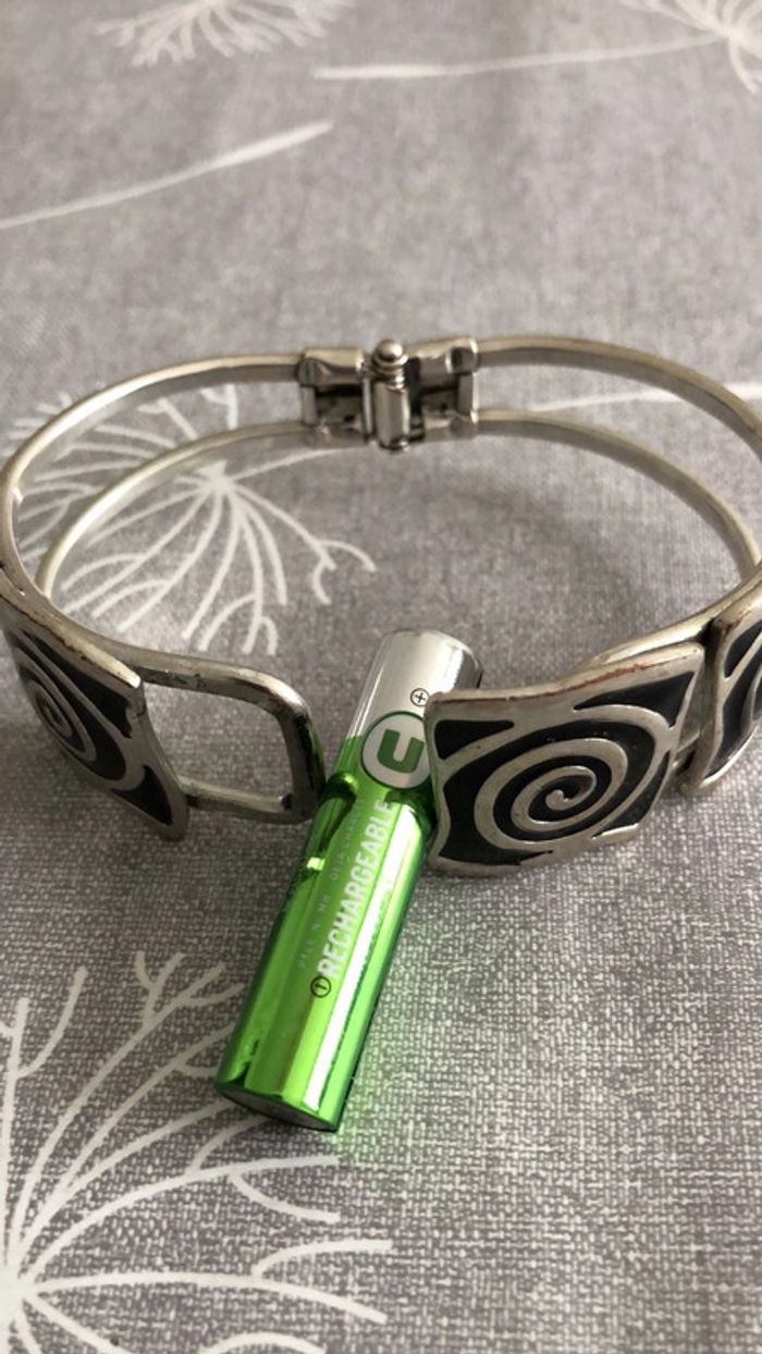 Bracelet manchette motif noir - photo numéro 3