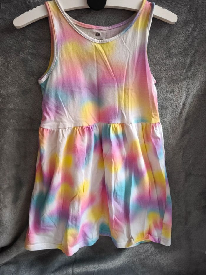 Robe taille 4-6 ans neuf - photo numéro 3