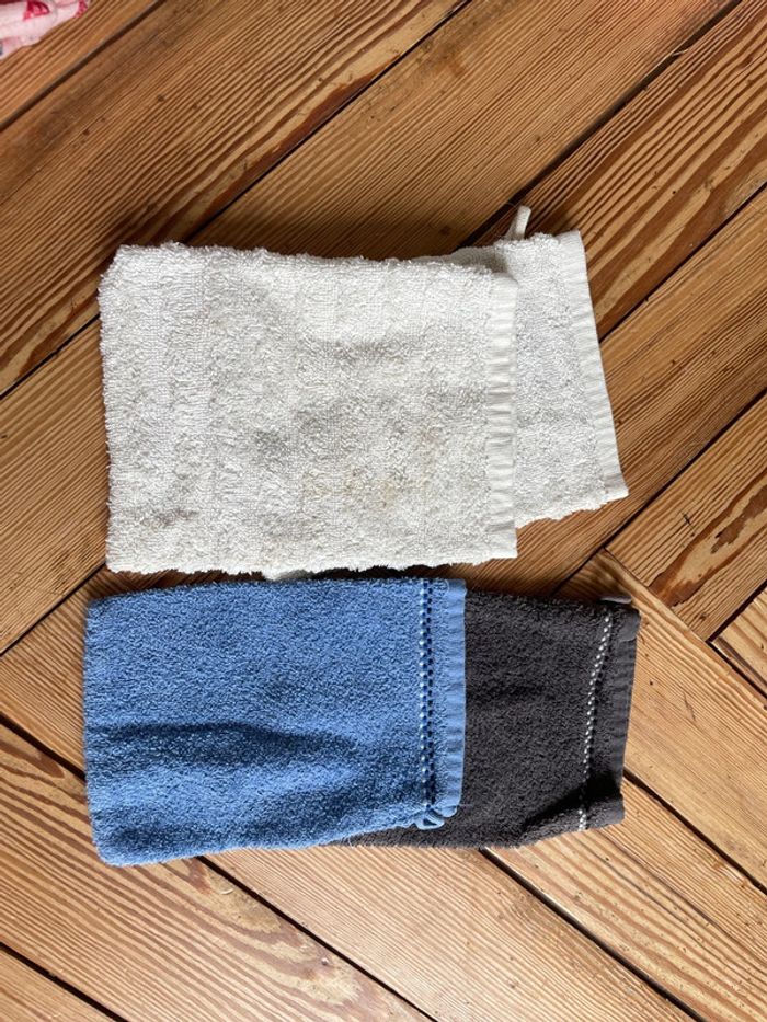 Lot de 4 gants de toilette