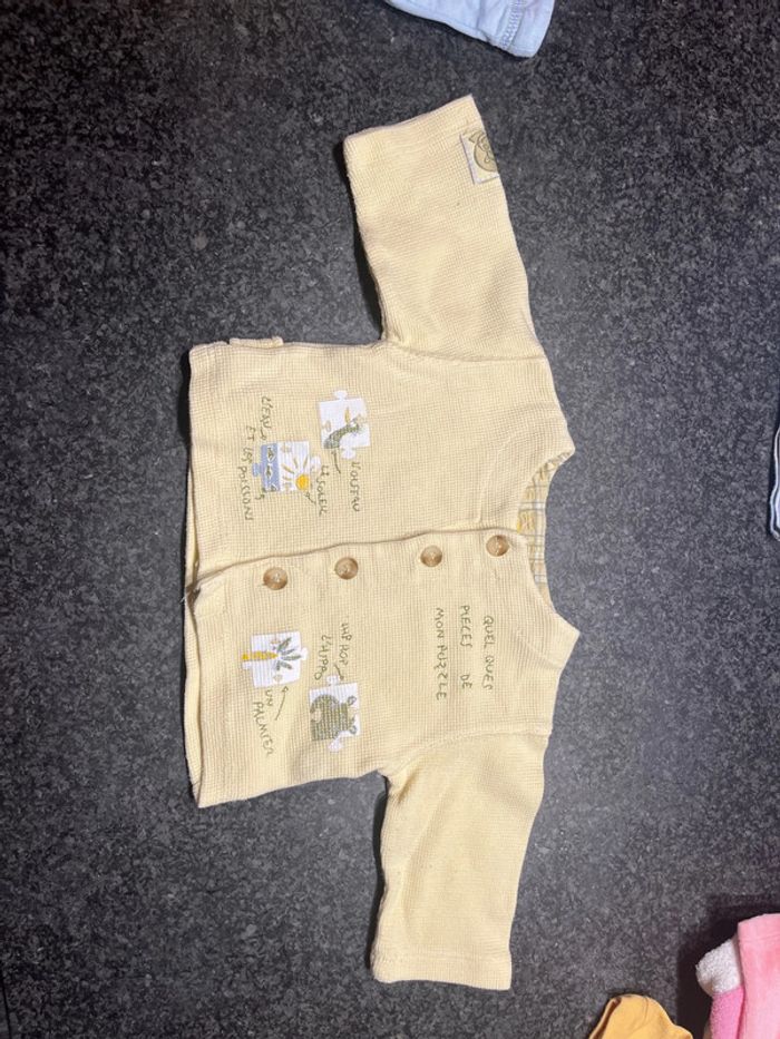 Lot taille un mois - photo numéro 4
