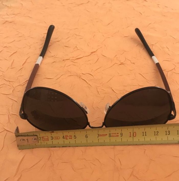 Lunettes de soleil - photo numéro 2