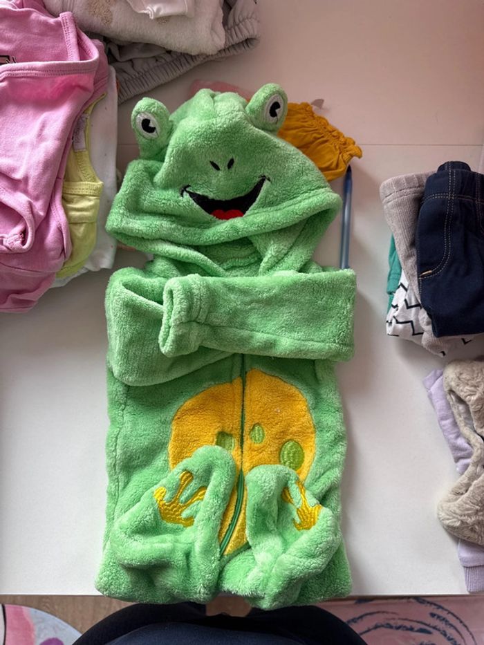 Pyjama grenouille - photo numéro 2