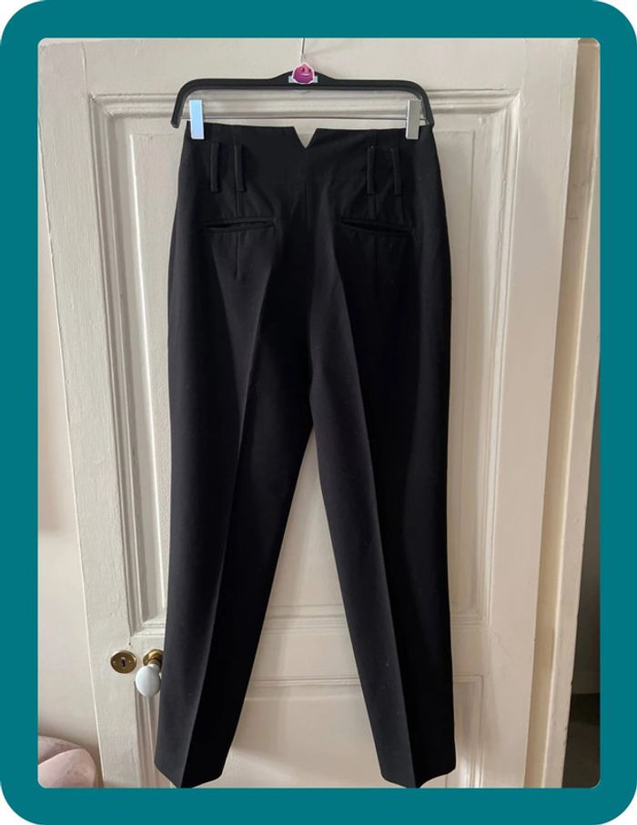 Pantalon taille haute forme carotte à pinces noir - BCBGmaxazria - photo numéro 3