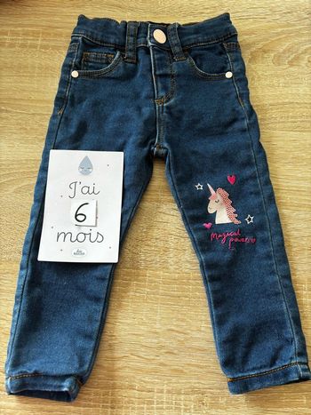 Jean licorne Primark t.6m