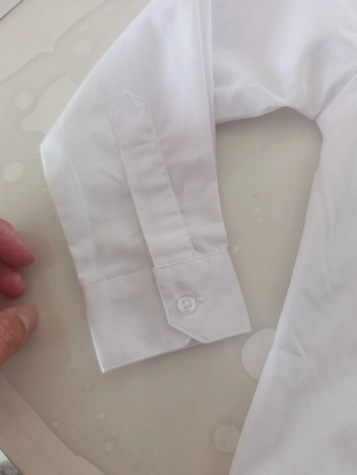Chemise blanche 4 ans neuve - photo numéro 6
