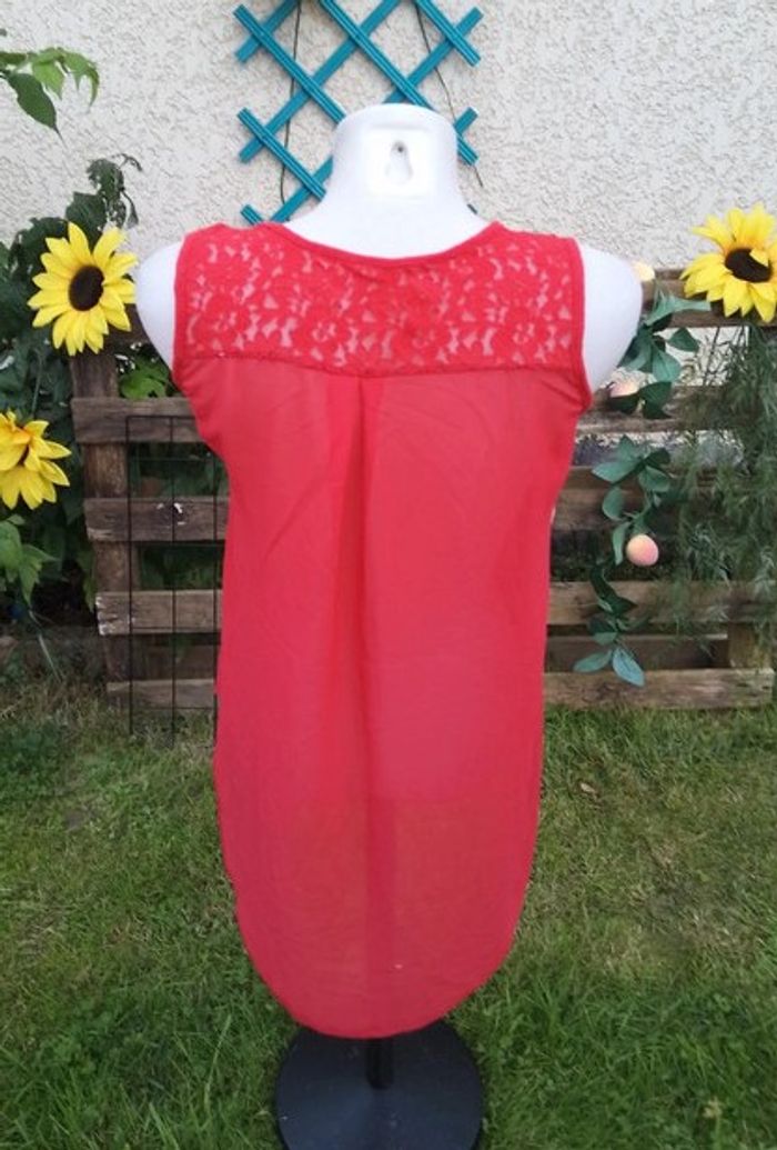 Tunique sans manche légèrement transparente - mesures dans l'annonce