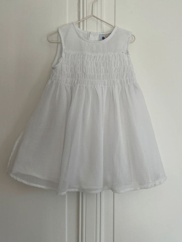 Robe blanche 6 mois