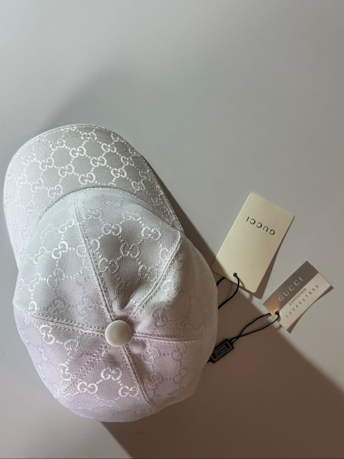 Casquette Gucci blanche - photo numéro 4