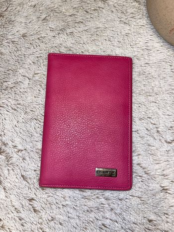 Portefeuille en cuir rose 3 volets - Éléphant d’or 