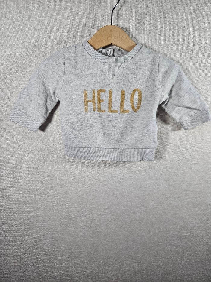 Pull kiabi 3 mois