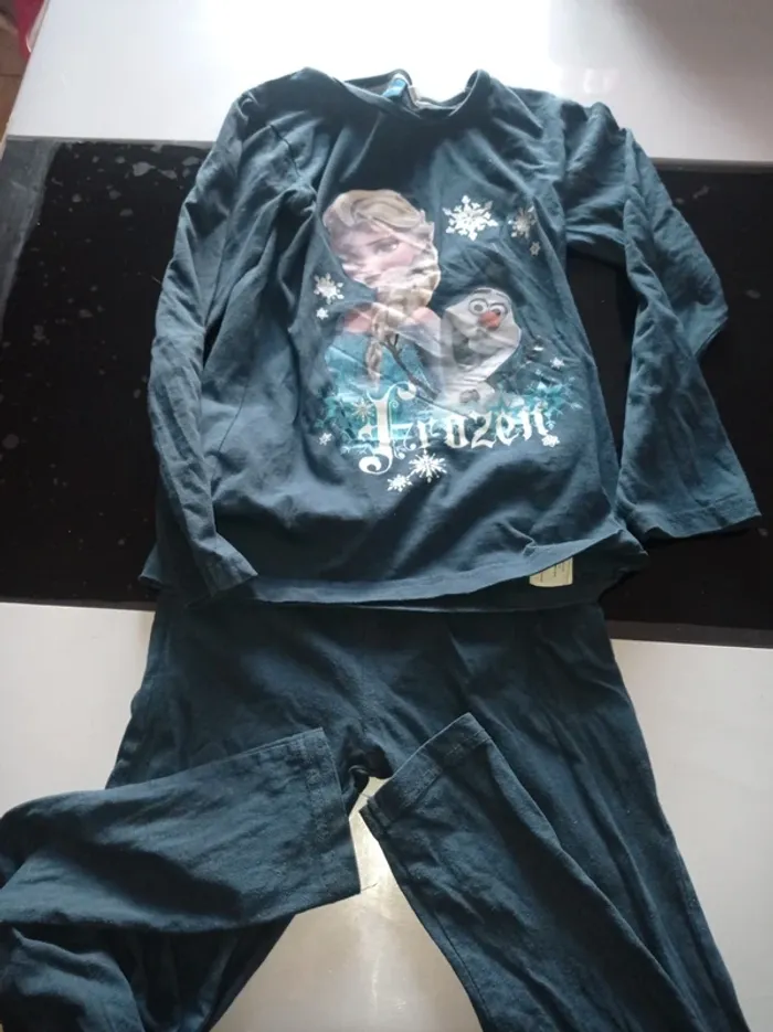 Pyjama 2 pièces reine des neiges