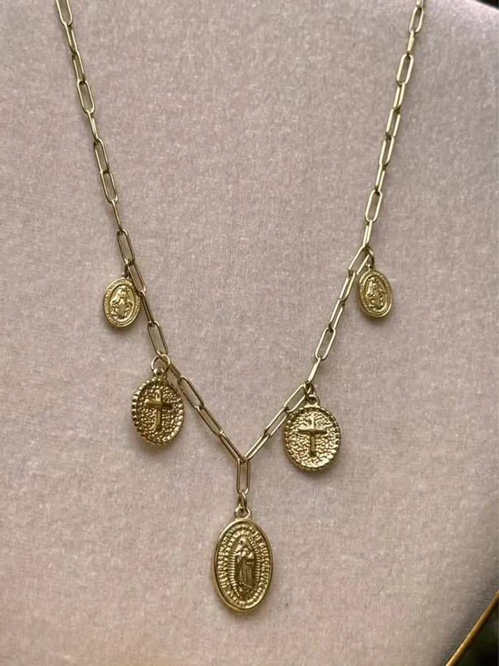 Collier chaîne mailles larges réglable petit créateur breloques médailles vierges et croix - photo numéro 4