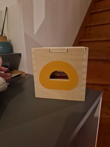 Jeu en bois cube