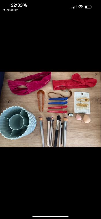 Lot d’articles de beauté coiffures