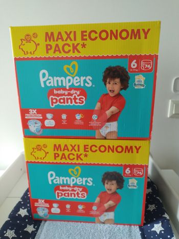 Lot de 148 couches culottes Pampers baby dry pants taille 6