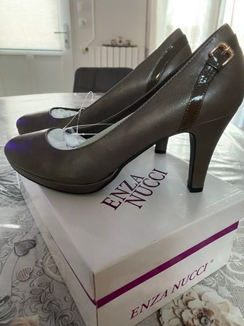 Chaussures - Pointures 40