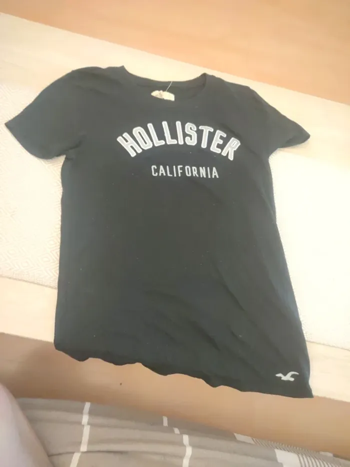 Tee shirt noir Hollister 16 ans
