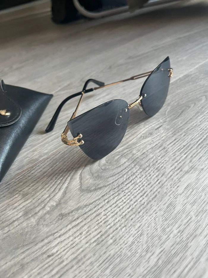 lunettes de soleil - photo numéro 2
