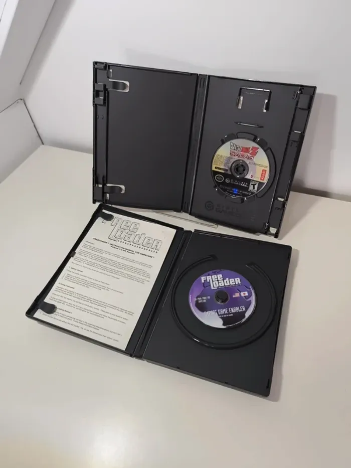 Nintendo - GameCube - DBZ - Dragon ball saga + Free loader - photo numéro 2