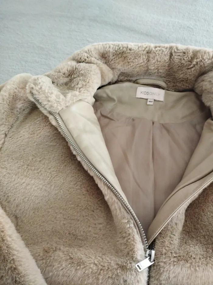 Veste Only en fourrure beige 14ans kids - photo numéro 5