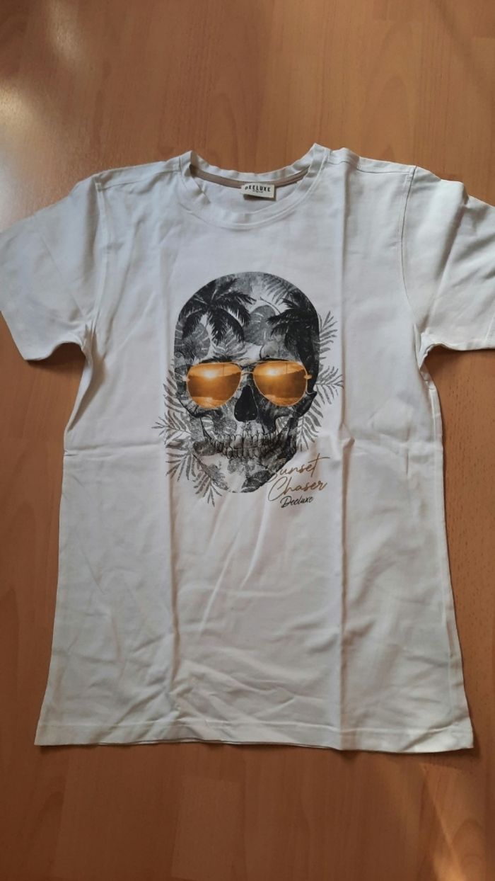 Tee-shirt taille S - photo numéro 2