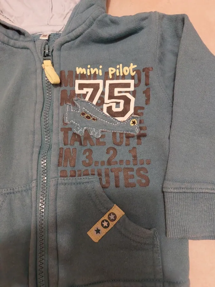 Veste à capuche - photo numéro 3
