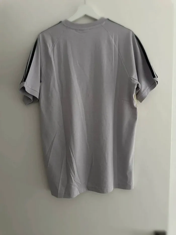 Tshirt Adidas 3 Bandes panel homme taille M neuf avec étiquette - photo numéro 8