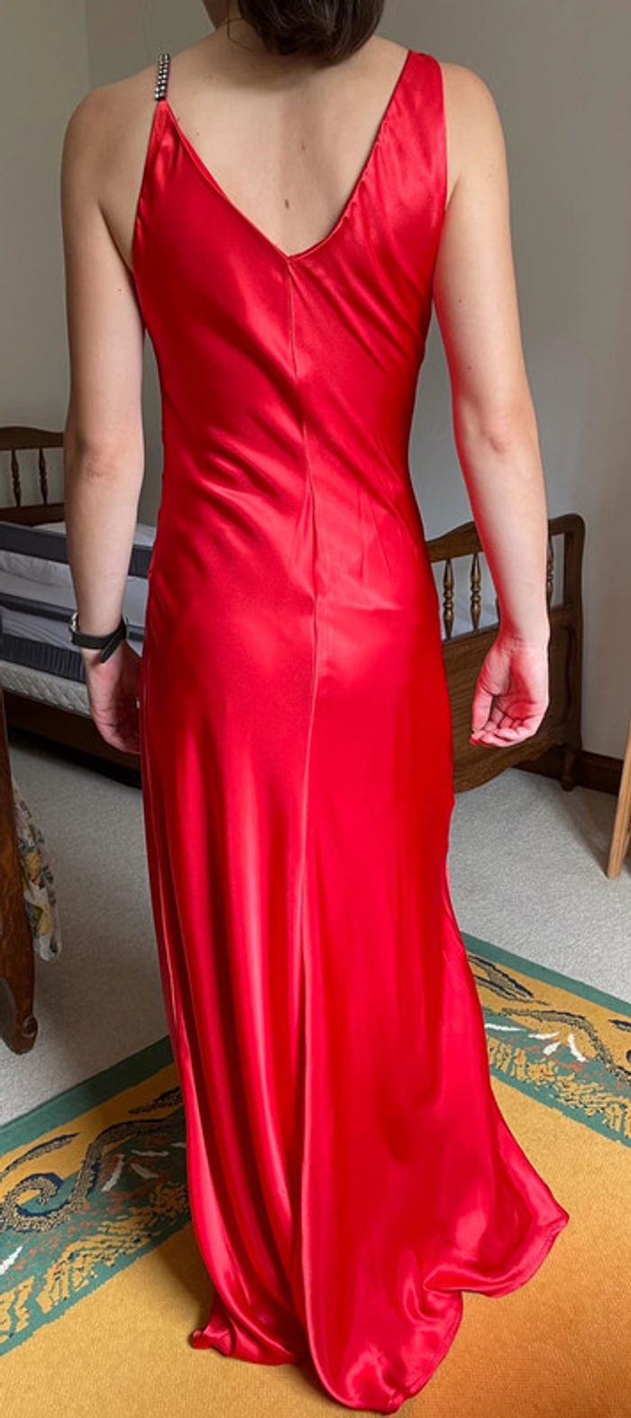 Robe soirée rouge 38 - photo numéro 2