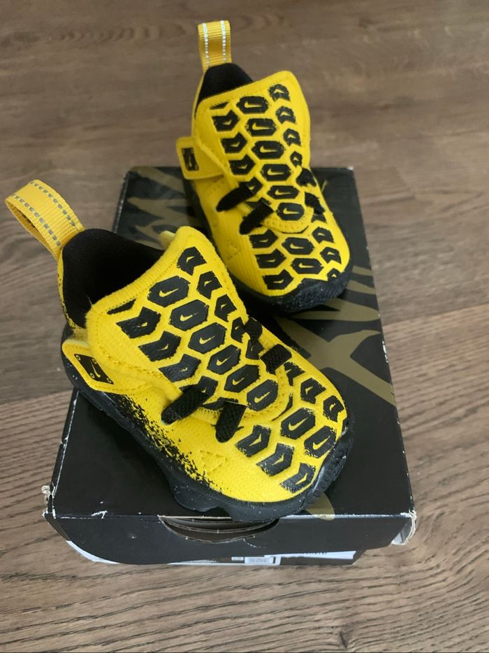 Pointure 17, Neuf , Nike - photo numéro 3