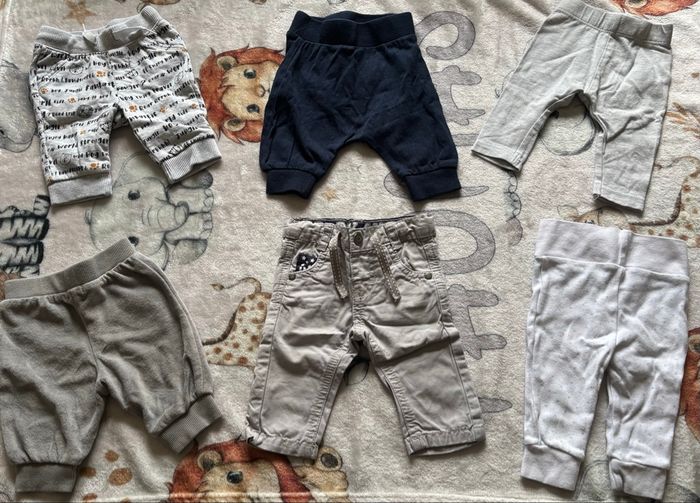 Lot de 6 pantalons taille 1 mois