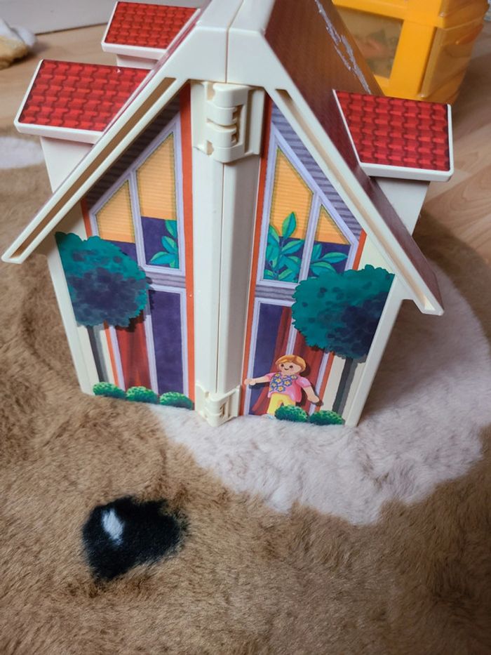 La maison transportable playmobil. - photo numéro 9