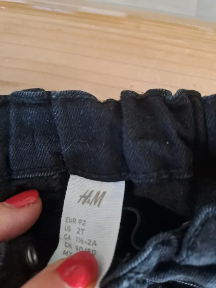 Jean h&m - photo numéro 2
