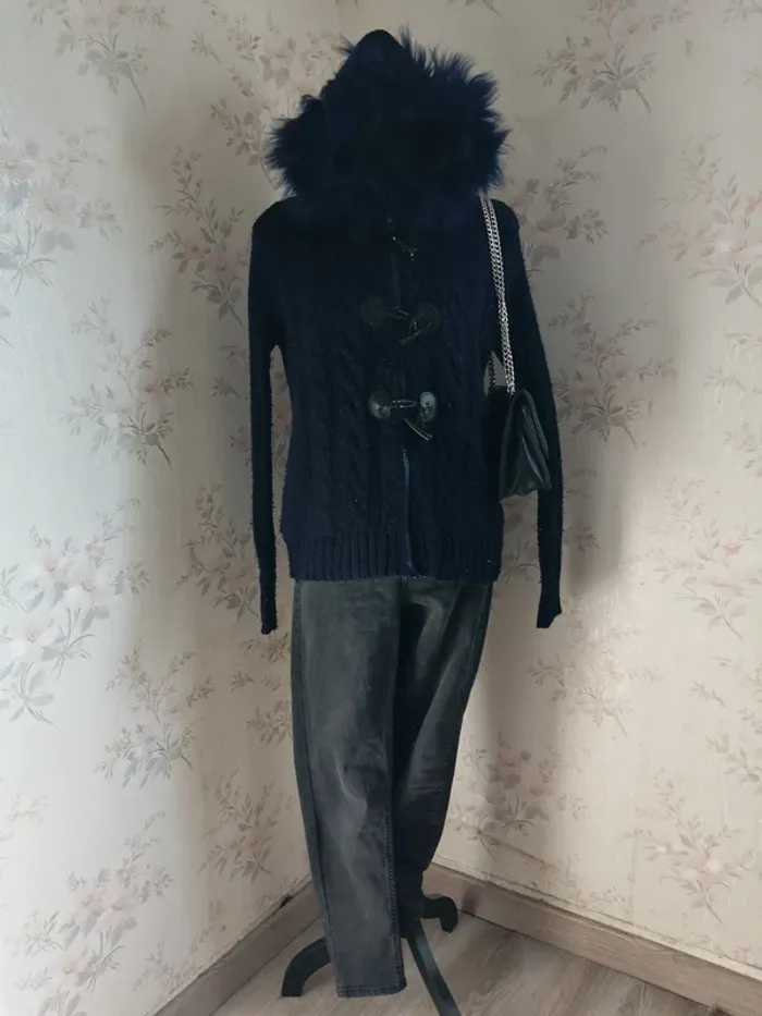 Veste à capuche bleu marine tressée et fourrée / M S fashion / (TU) - photo numéro 2