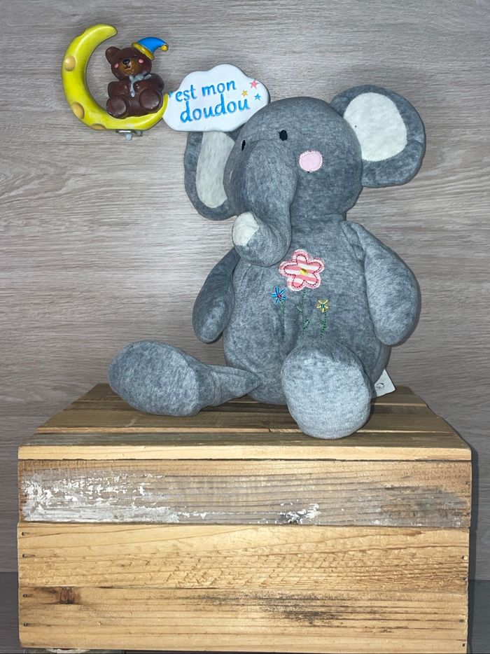 CMP97 doudou éléphant 🐘 Playkids