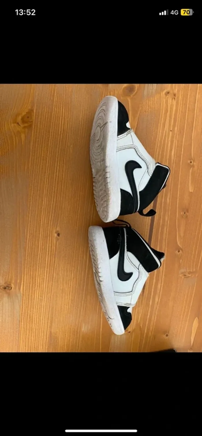 Basket Jordan taille 22 - photo numéro 11
