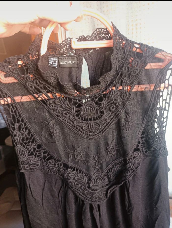 T.shirt / top - photo numéro 2