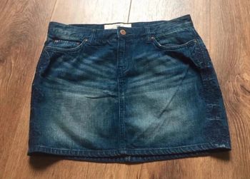 Superbe jupe en jean avec broderies H&M 🌸 40