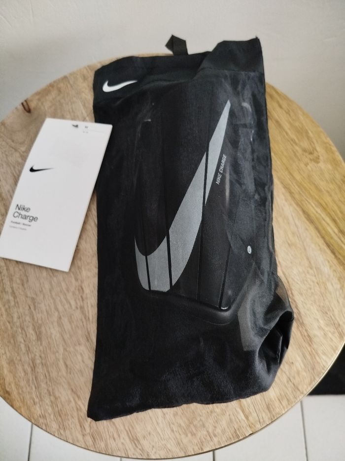 Protège tibia T M - photo numéro 4