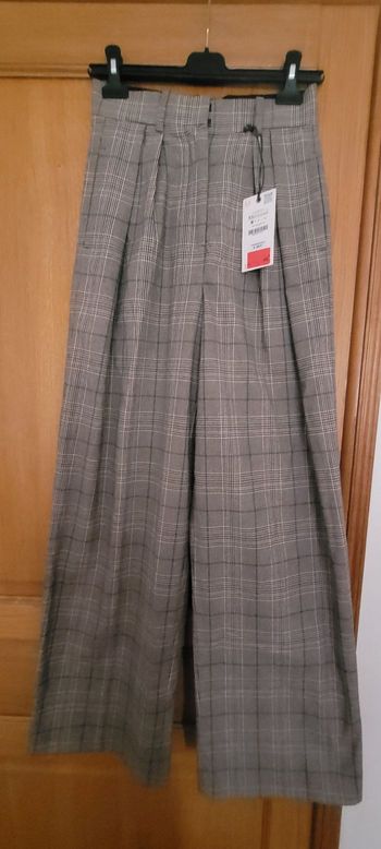 Pantalon zara tweed.