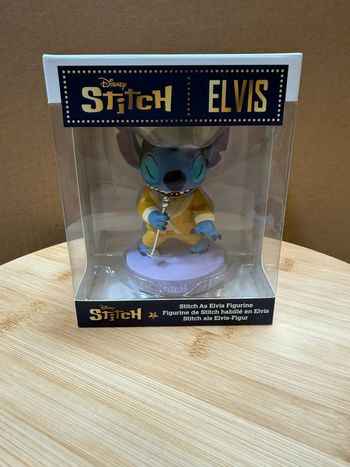 Figurine Stitch Elvis Doré – Disney Grand Jester Officielle
