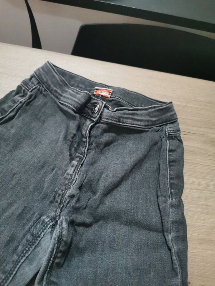 Jean slim 9 ans - photo numéro 2