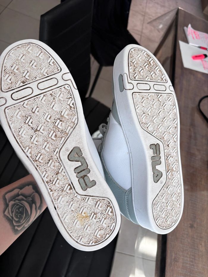 Jolies Baskets montantes fila homme - photo numéro 5