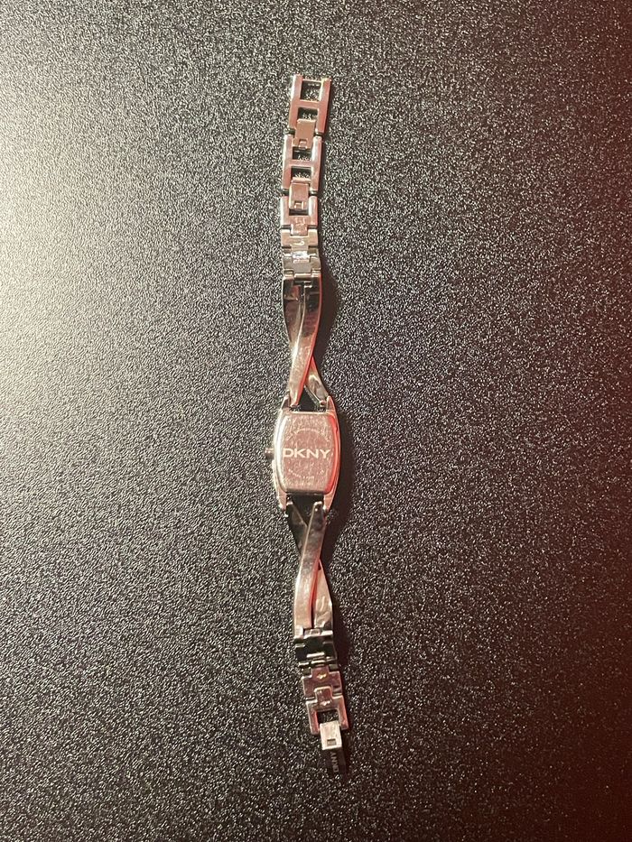 Montre DKNY - photo numéro 8