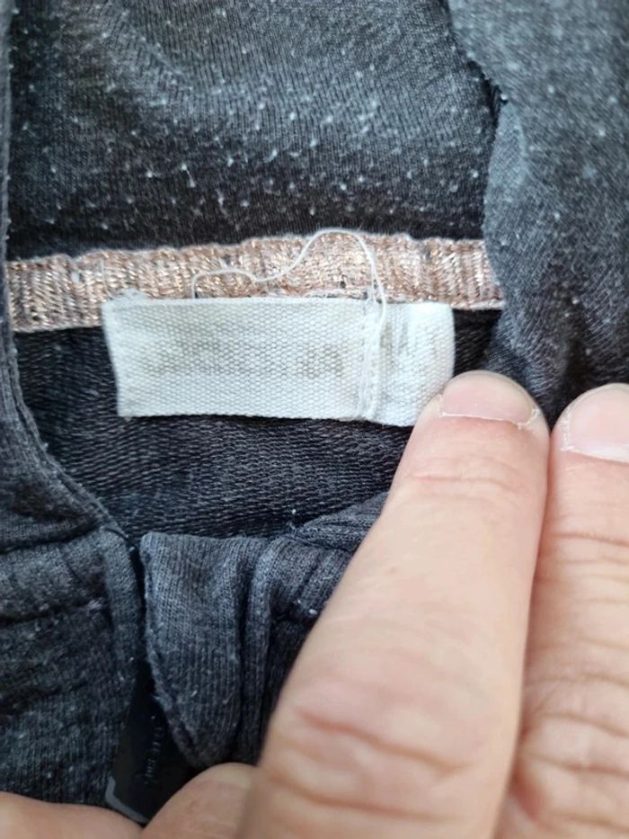 Gilet  Taille 4 ans - photo numéro 7
