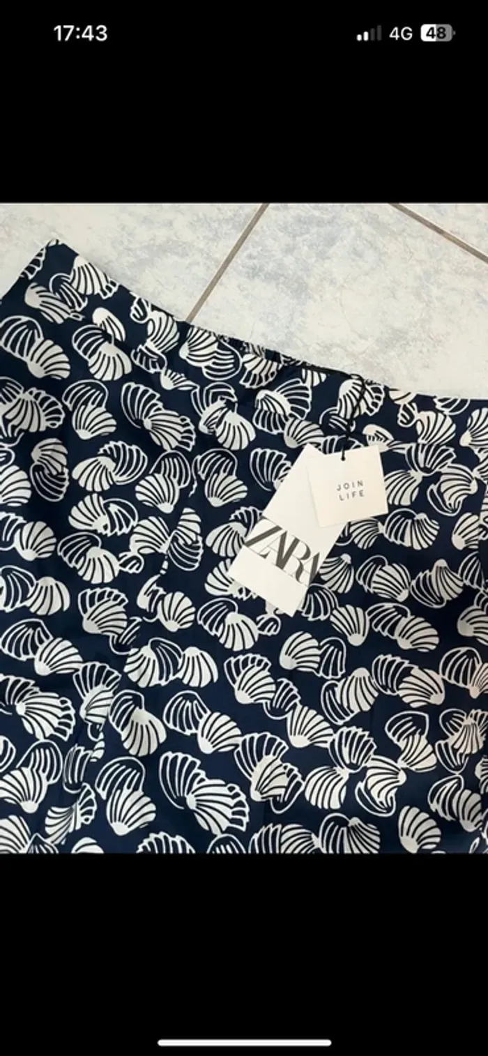 pantalon bleu satin motifs coquillages blanc zara - photo numéro 10