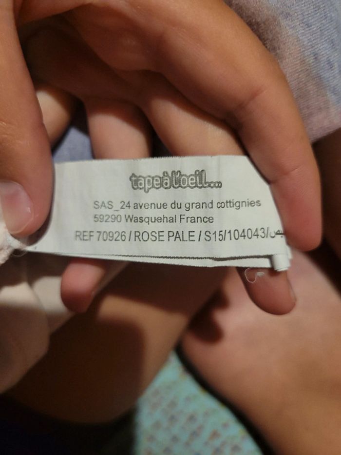 Tee shirt 12 ans tape a l oeil bonne état - photo numéro 2