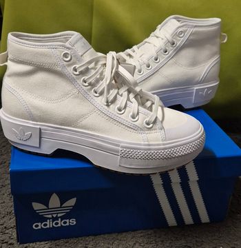 Adidas montantes
