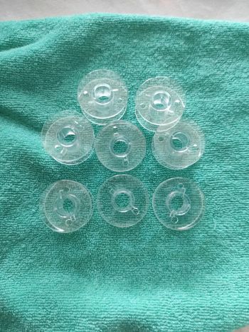 8 Canettes plastique