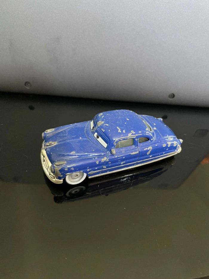 Voiture Cars Doc Hudson Hornet Disney Pixar